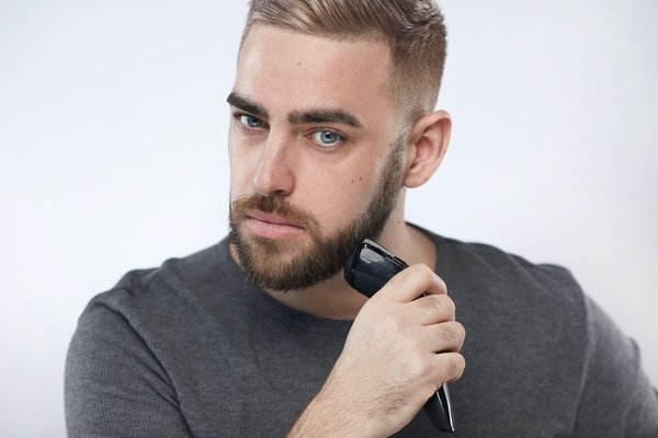 Comment entretenir la barbe avec une tondeuse à barbe ?
